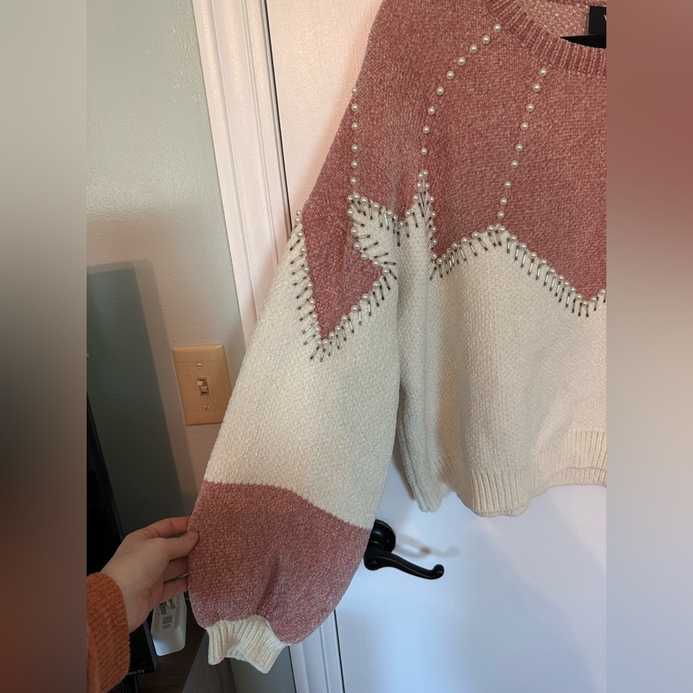 VICI beaded two tone color block mauve & cream  Embellished  sweater #1810 - Picture 3 of 8